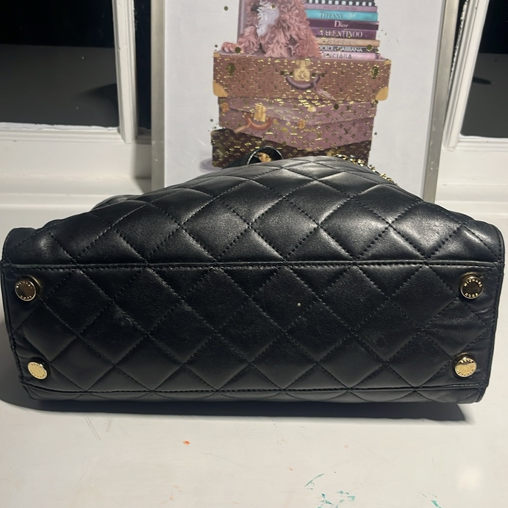 Michael Kors Black Quilted Leather Susannah Shoulder Bag Amazing Condition - Picture 10 of 12
